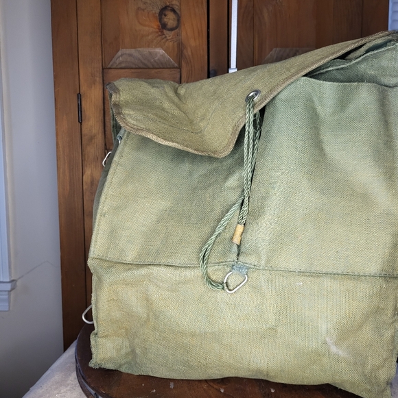 Vintage Rucksack - Picture 2 of 13